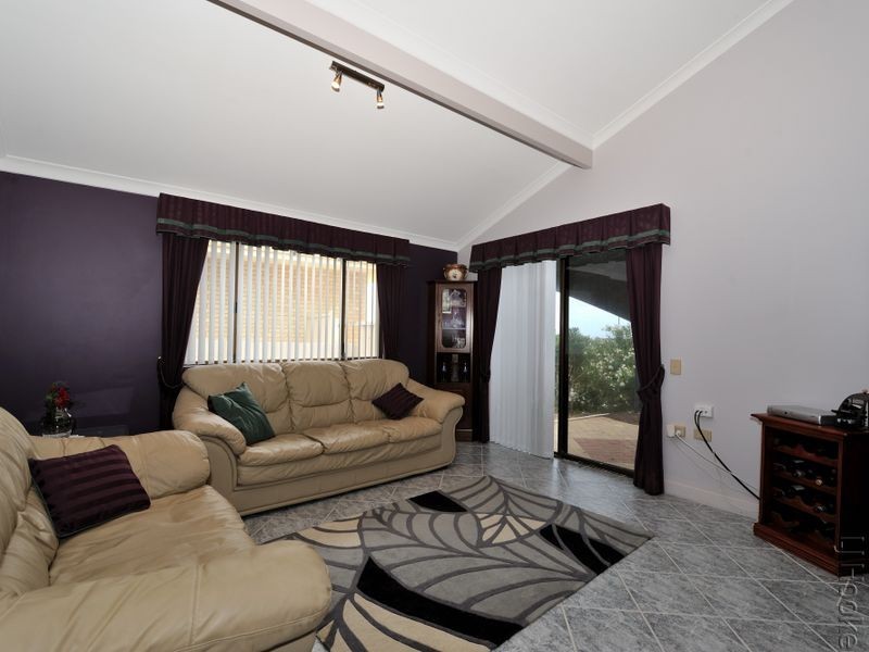 52 Foreshore Drive, Singleton WA 6175