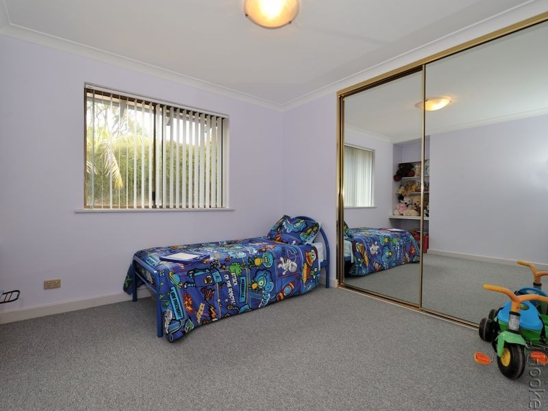 52 Foreshore Drive, Singleton WA 6175