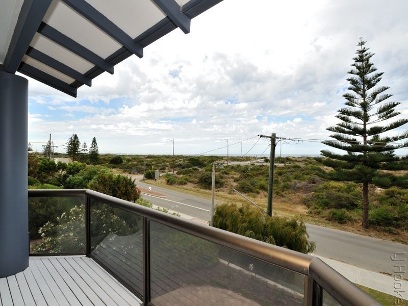 52 Foreshore Drive, Singleton WA 6175