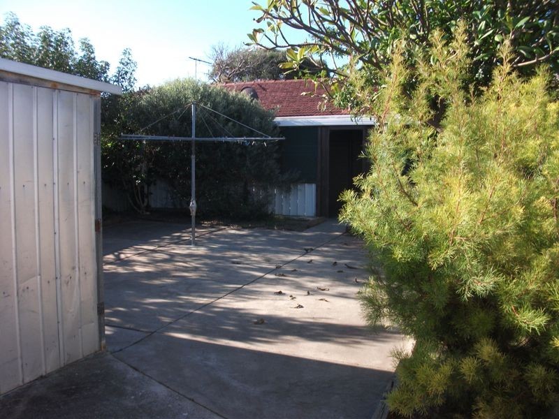15B Victoria Street, Rockingham WA 6168