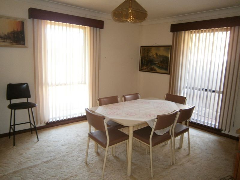 16 Seahaven Street, Safety Bay WA 6169