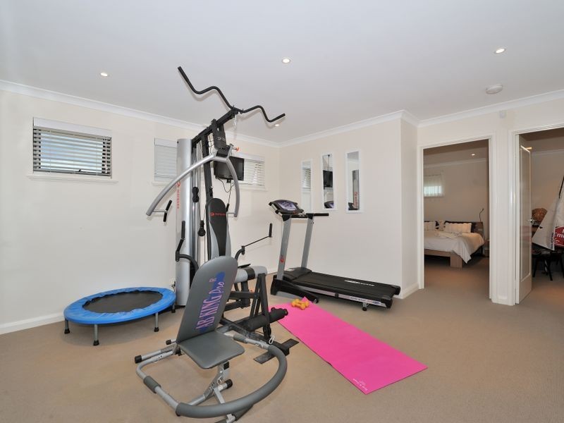 82 Waterfront Parkway, Shoalwater WA 6169