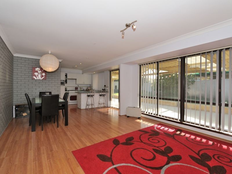 16 Noonan Road, Cooloongup WA 6168