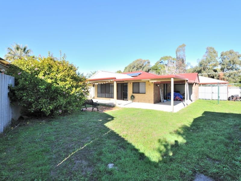 16 Noonan Road, Cooloongup WA 6168