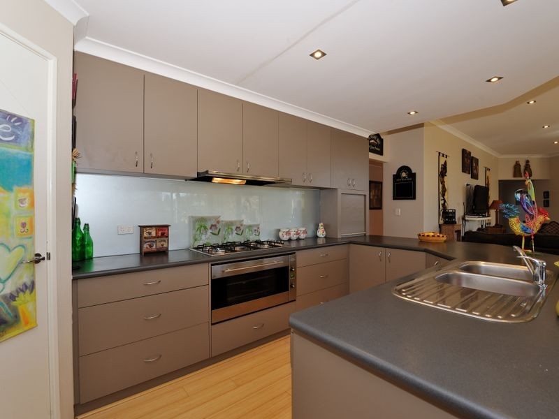 22 Kingaroy Drive, Baldivis WA 6171