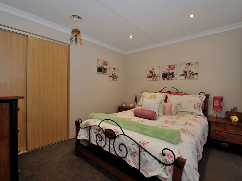 22 Kingaroy Drive, Baldivis WA 6171