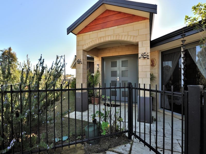 22 Kingaroy Drive, Baldivis WA 6171