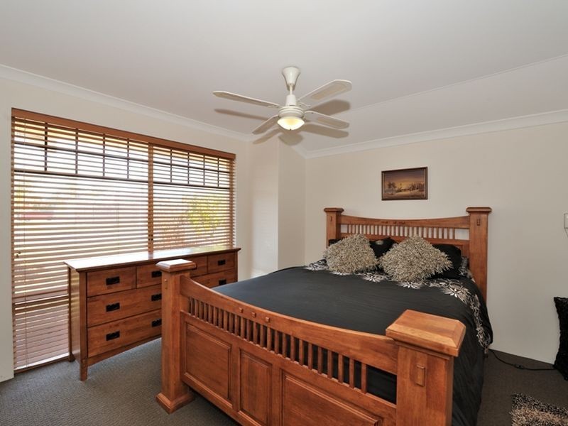 7 Senegal Grove, Warnbro WA 6169