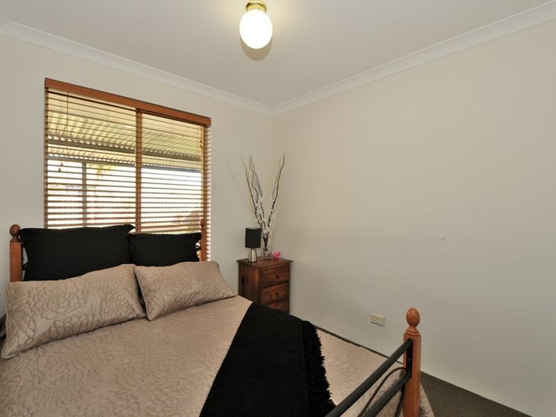 7 Senegal Grove, Warnbro WA 6169