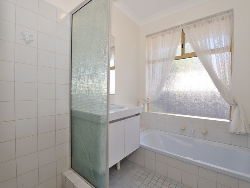 7 Senegal Grove, Warnbro WA 6169