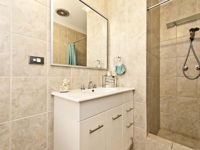 11 Cork Place, Warnbro WA 6169