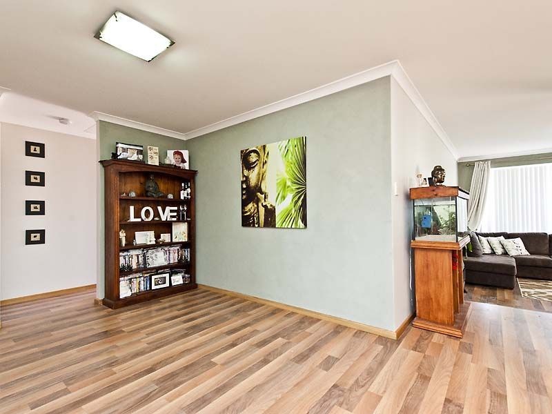 11 Cork Place, Warnbro WA 6169