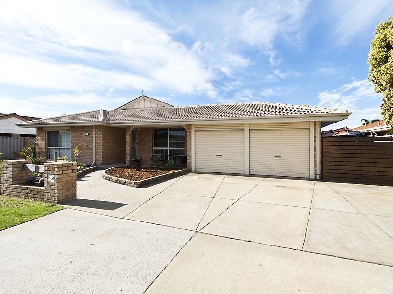 11 Cork Place, Warnbro WA 6169