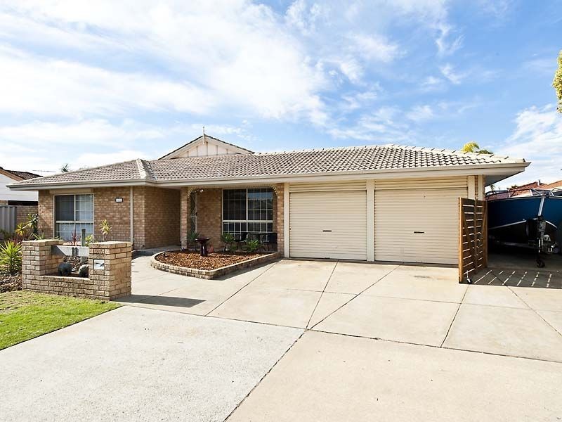 11 Cork Place, Warnbro WA 6169