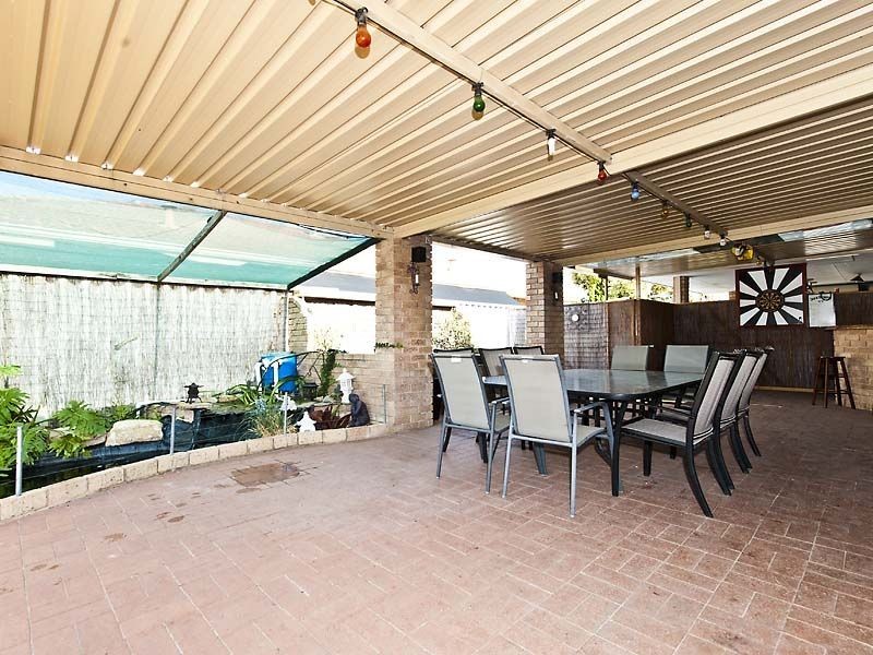 11 Cork Place, Warnbro WA 6169