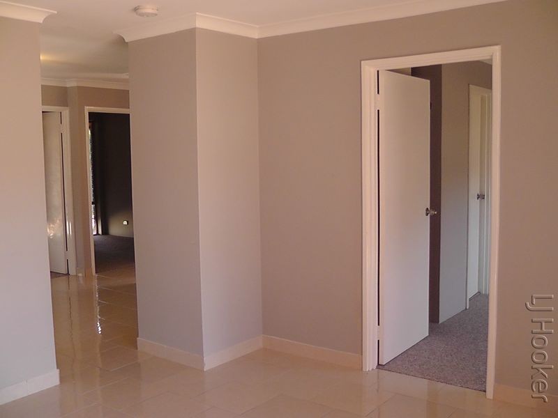 2/10 Meadow Court, Cooloongup WA 6168