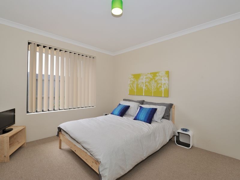 8 Callistemon Gardens, Baldivis WA 6171