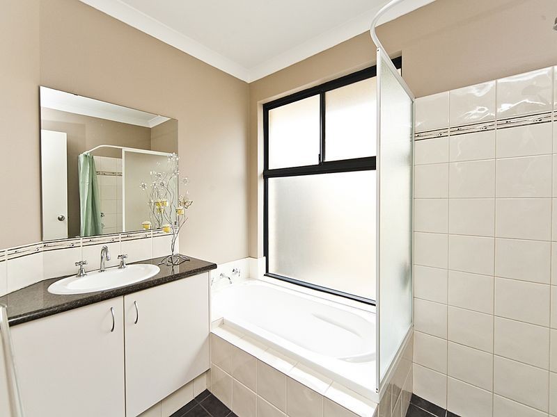 33 Mallard Way, Baldivis WA 6171