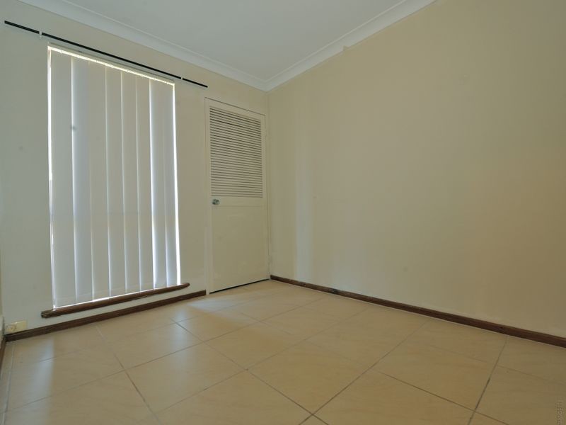 4 Legend Place, Cooloongup WA 6168