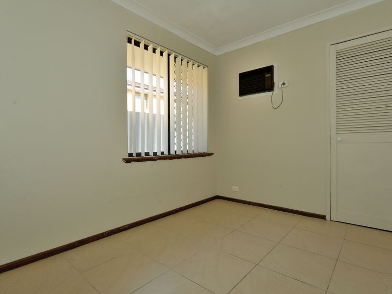 4 Legend Place, Cooloongup WA 6168