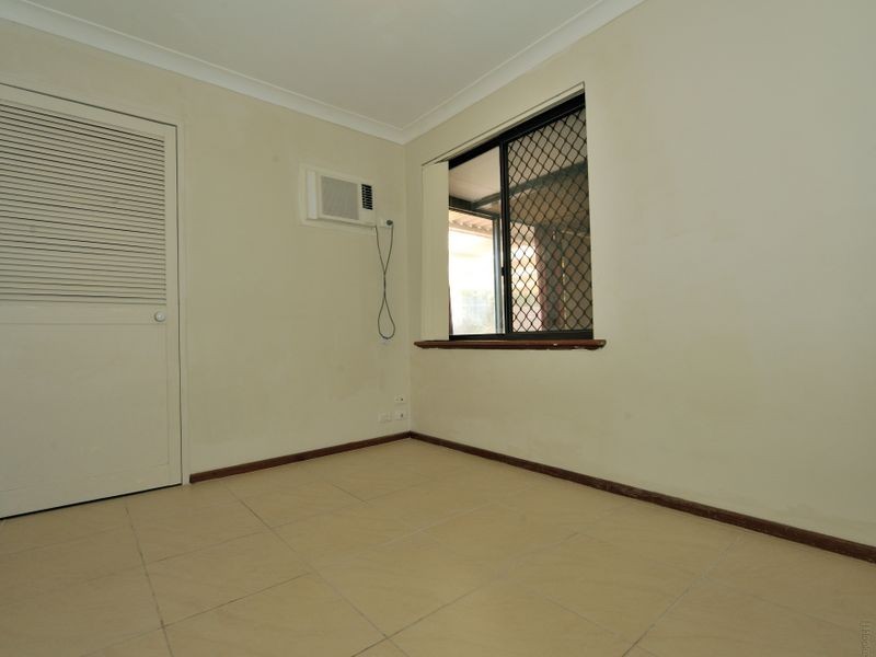 4 Legend Place, Cooloongup WA 6168