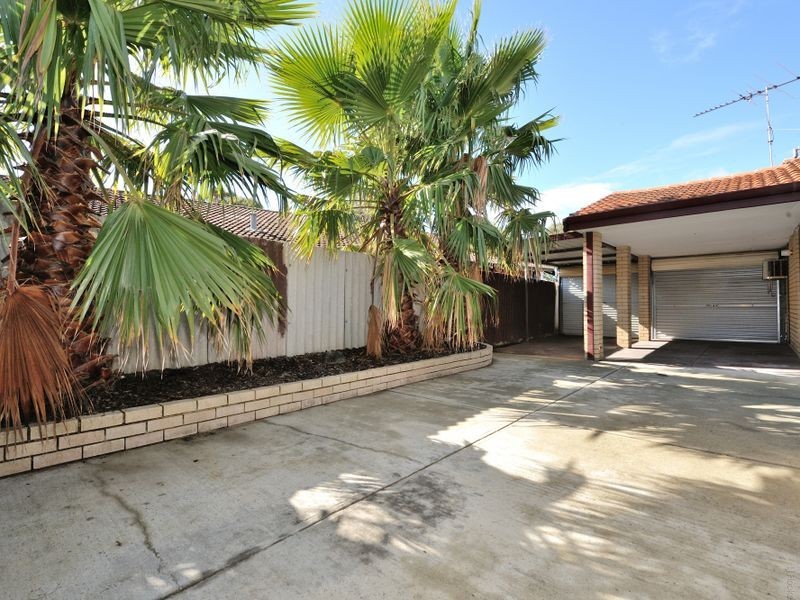 4 Legend Place, Cooloongup WA 6168