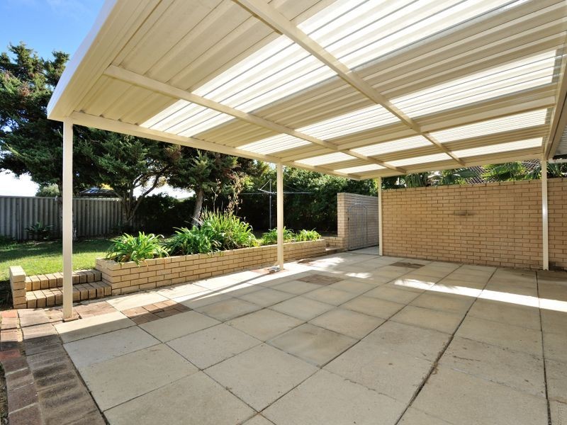 4 Legend Place, Cooloongup WA 6168