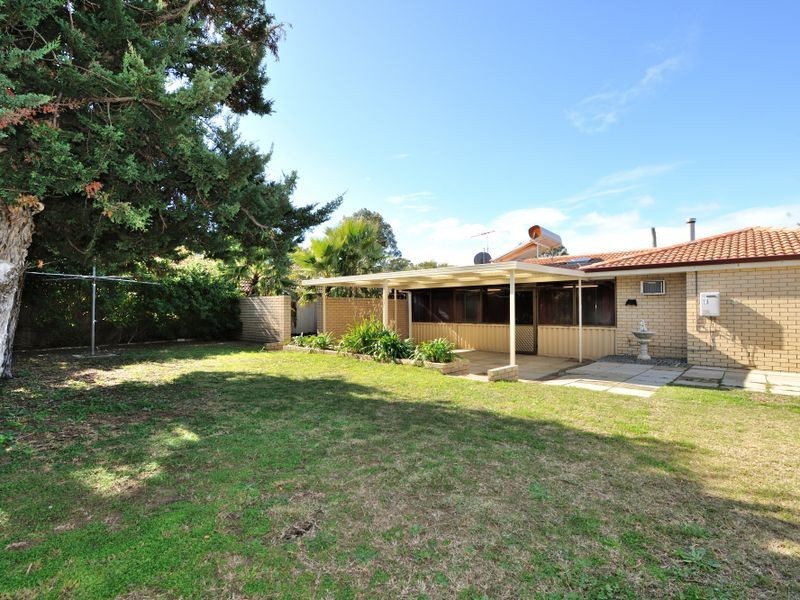 4 Legend Place, Cooloongup WA 6168