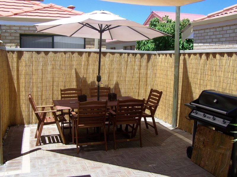 7/52 Gnangara Drive, Waikiki WA 6169