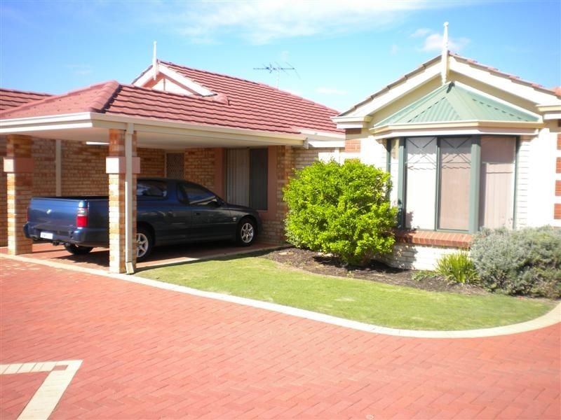 7/52 Gnangara Drive, Waikiki WA 6169