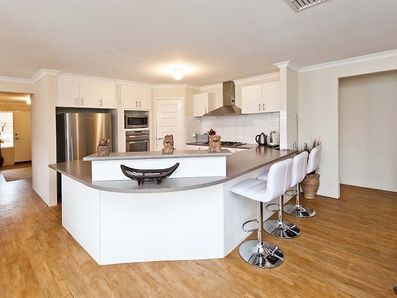 10 Poa Way, Baldivis WA 6171