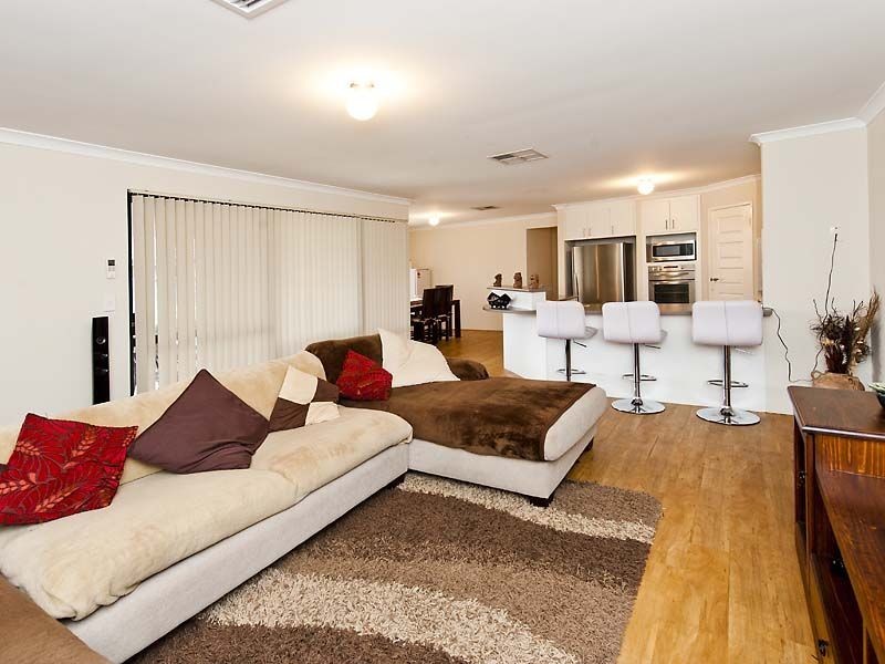 10 Poa Way, Baldivis WA 6171