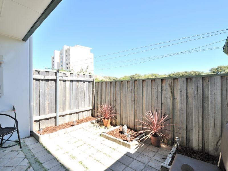 10/52 Kent Street, Rockingham WA 6168