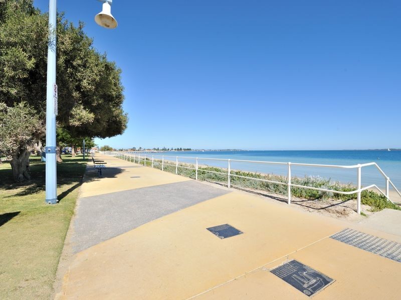 10/52 Kent Street, Rockingham WA 6168