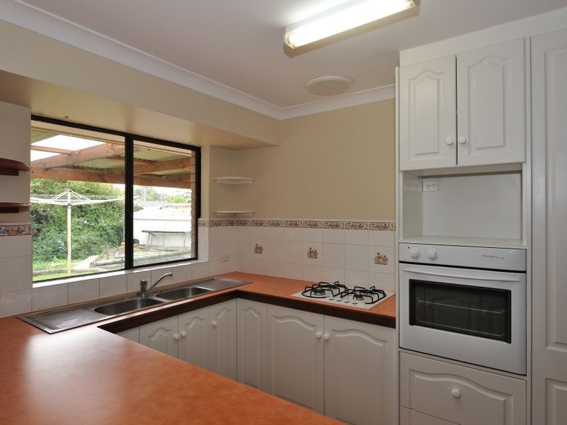 13 Westerly Way, Cooloongup WA 6168