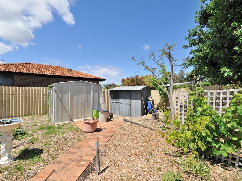 4 Truscan Close, Cooloongup WA 6168