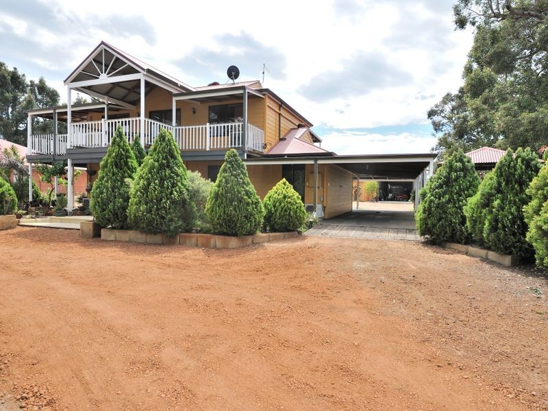 30 Mardja Loop, Mardella WA 6125