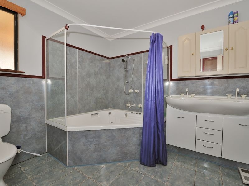 30 Mardja Loop, Mardella WA 6125