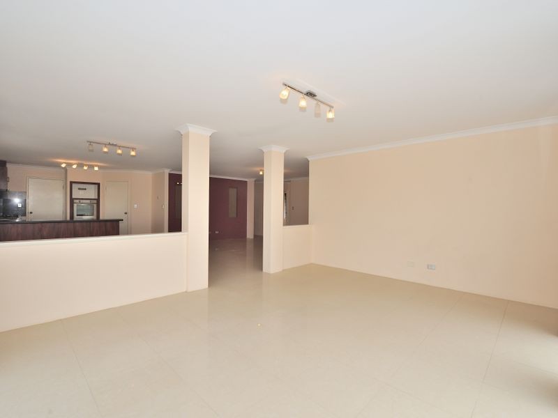 6 Emden Link, Port Kennedy WA 6172