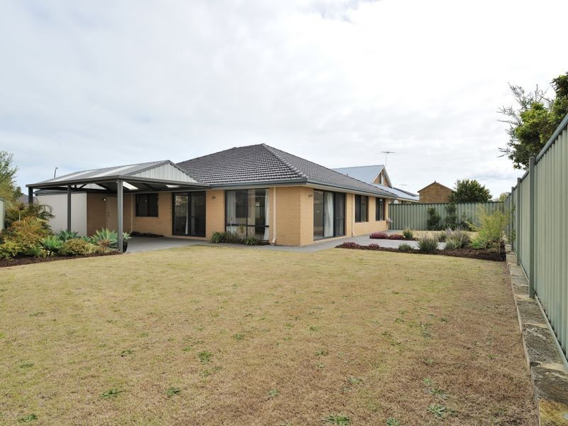 6 Emden Link, Port Kennedy WA 6172