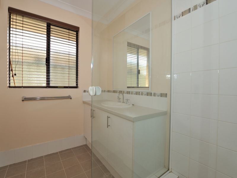 6 Emden Link, Port Kennedy WA 6172