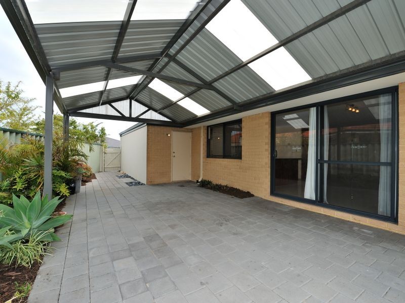 6 Emden Link, Port Kennedy WA 6172