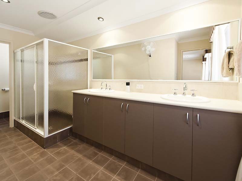 6 Alkimos Street, Rockingham WA 6168