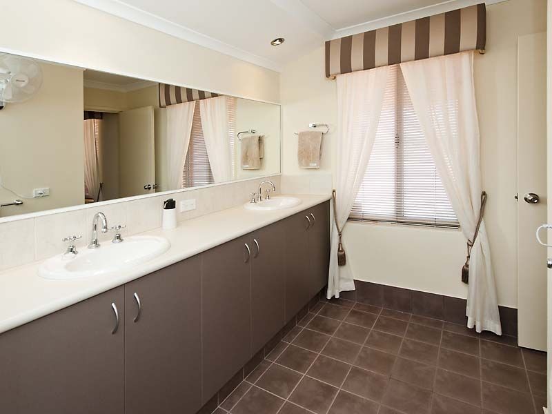 6 Alkimos Street, Rockingham WA 6168