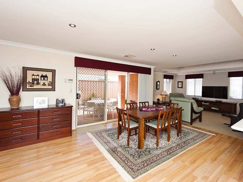 6 Alkimos Street, Rockingham WA 6168