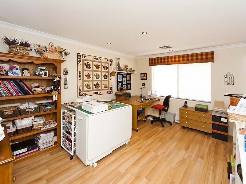 6 Alkimos Street, Rockingham WA 6168