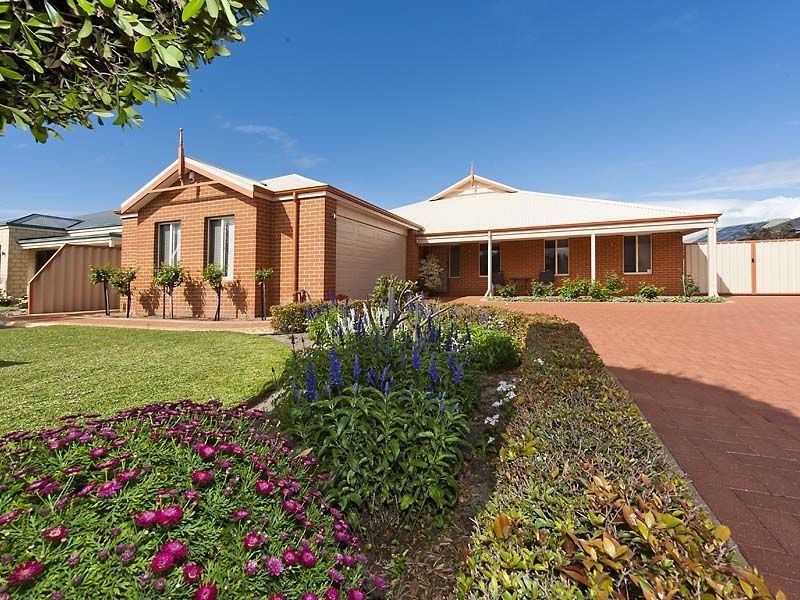 6 Alkimos Street, Rockingham WA 6168