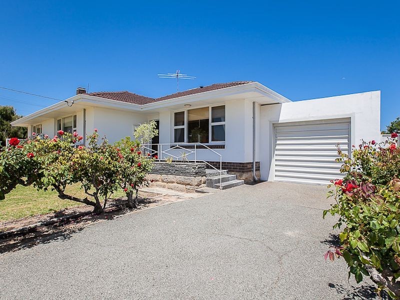 5 Houston Street, Rockingham WA 6168
