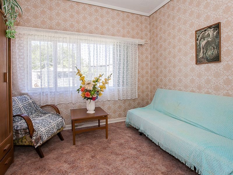 5 Houston Street, Rockingham WA 6168