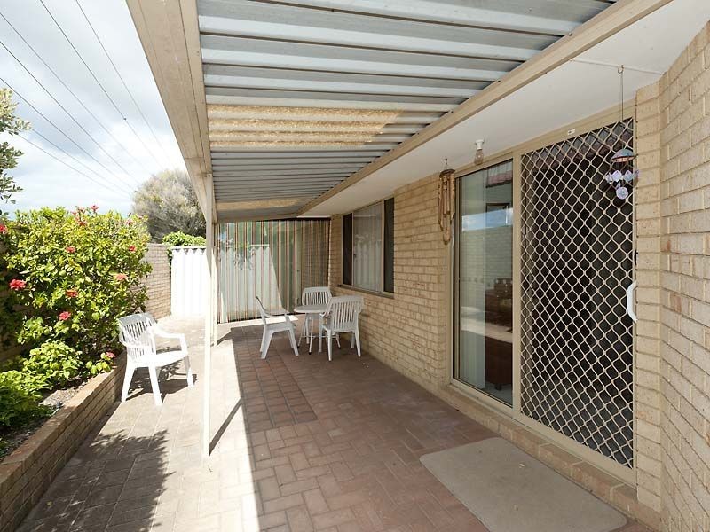 9/99 Simpson Avenue, Rockingham WA 6168